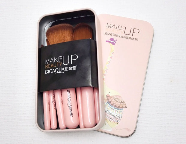 Fine makeup brush set